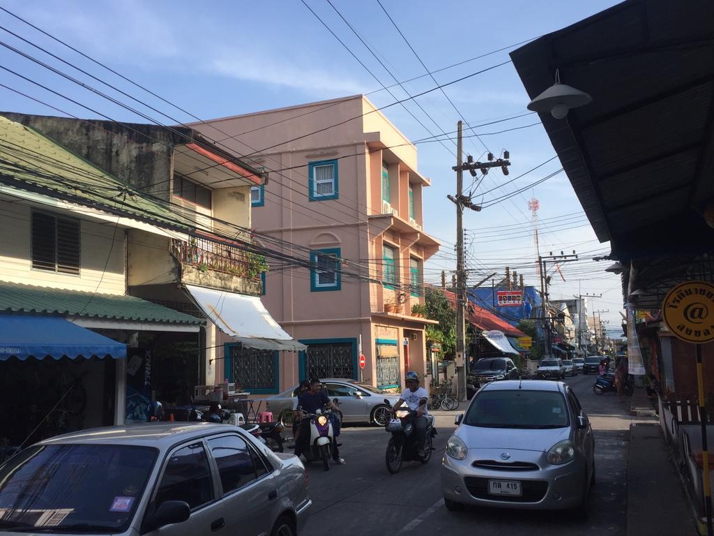 Baan Nai Nakhon Lägenhet Songkhla Exteriör bild